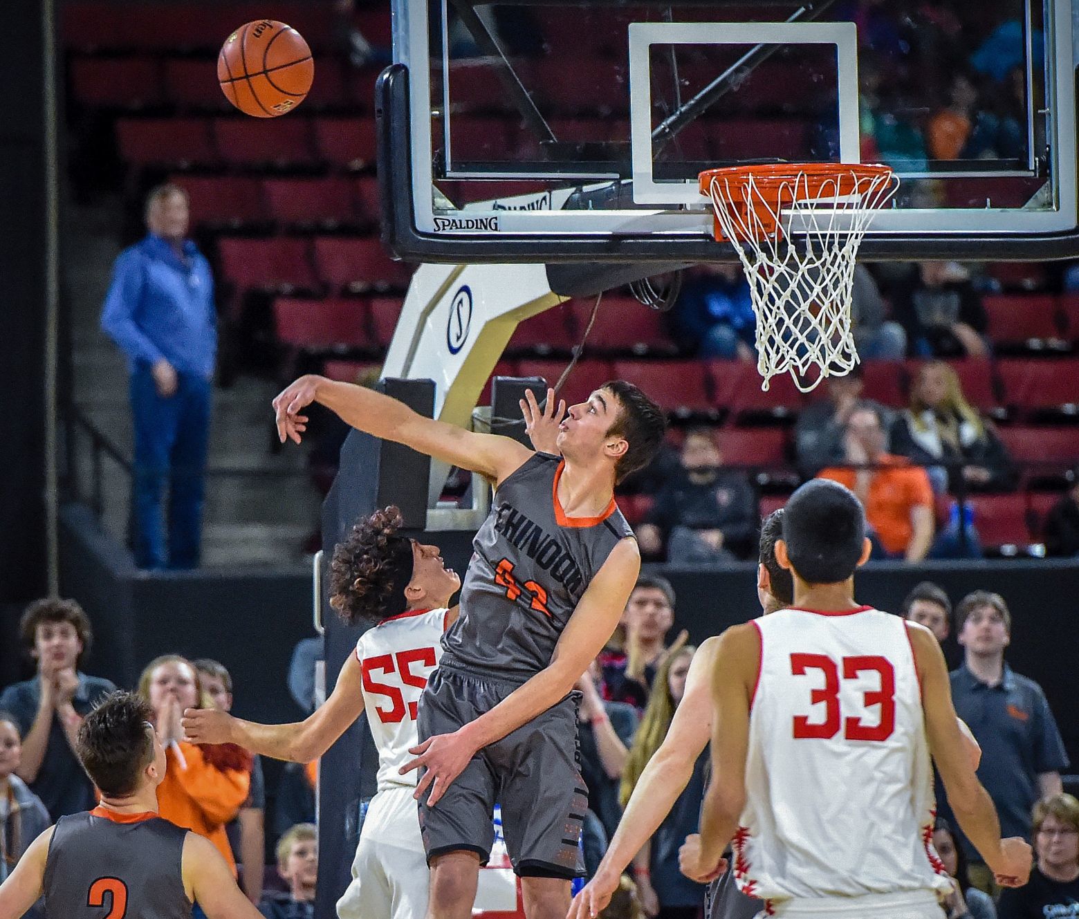 Chinook takes on Arlee